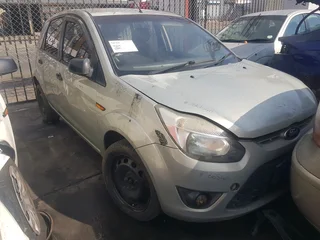 Ford Figo 2012  1.4 petrol