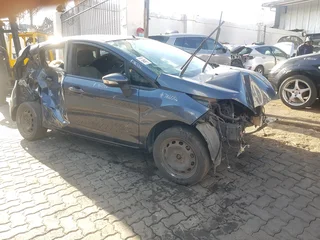 Ford Fiesta 2011 manual 1.6