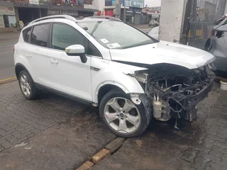 Ford Kuga 2.5 Petrol 2012