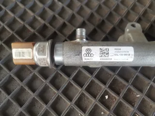 1.6 tdi cylinder head injector rail diesel pump CAY engine