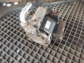 1.6 tdi cylinder head injector rail diesel pump CAY engine