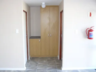 252 sqm Factory / Warehouse with 5 parking bays TO LET in Saxenburg Park 2