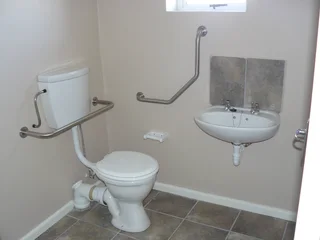 252 sqm Factory / Warehouse with 5 parking bays TO LET in Saxenburg Park 2