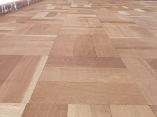 Wooden floors and  furnitures restoration