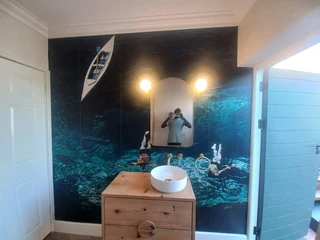 Wallpapers installations and supplies