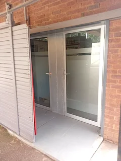 1 Bed, En suite with Kitchen/Lounge