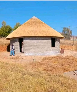 Thatch Roofs and Repairs 0737322227