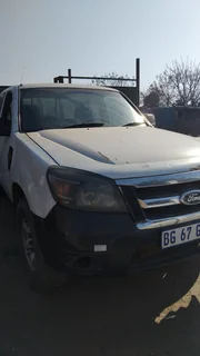 Removal and delivery trucks for hire