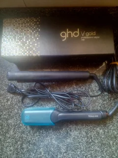 Hair straighteners/ irons