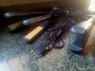 Hair straighteners/ irons