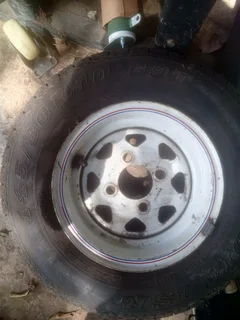 Many stuff, garage sales