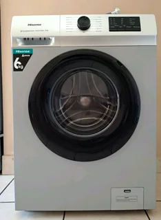 Hisense 6kg Snowflake Frontloader Washing Machine