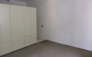 Woodstock (Upper), 1 bed flat, alarm (8 I-Court)