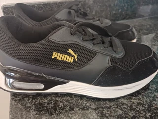 Puma sneakers and white takkies (brand new white)