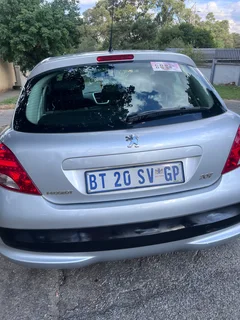 2012 Peugeot 207 Hatchback