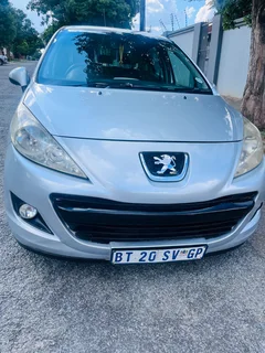 2012 Peugeot 207 Hatchback