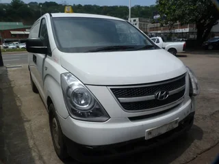 Hyundai H-1 GL CVVT 2.5 AT D4CB - 2014 SPARESBOYZ STRIPPING FOR SPARES