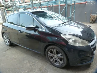 Peugeot 208 1.6 Manual 10JB - 2014 SPARESBOYZ STRIPPING FOR SPARES
