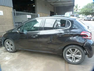 Peugeot 208 1.6 Manual 10JB - 2014 SPARESBOYZ STRIPPING FOR SPARES