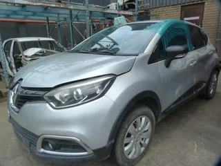 Renault Captur 900T Manual H4B - 2016 SPARESBOYZ STRIPPING FOR SPARES