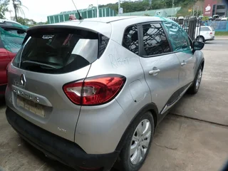 Renault Captur 900T Manual H4B - 2016 SPARESBOYZ STRIPPING FOR SPARES