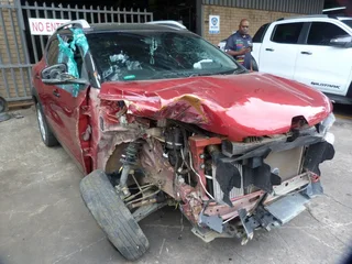 Renault Kiger 1.0T Manual HRA - 2022 SPARESBOYZ STRIPPING FOR SPARES