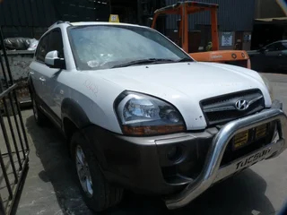 Hyundai Tucson 2.0 Manual G4GC - 2009 SPARESBOYZ STRIPPING FOR SPARES