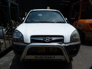 Hyundai Tucson 2.0 Manual G4gc - 2009 Sparesboyz Stripping For Spares