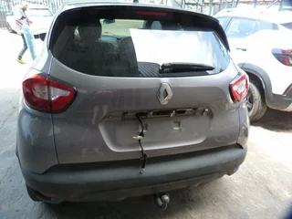 Renault Captur 1.2T AT H5F - 2015 SPARESBOYZ STRIPPING FOR SPARES