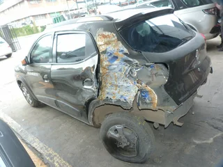 Renault Kwid Climber 1.0  AT B4D - 2019 SPARESBOYZ STRIPPING FOR SPARES