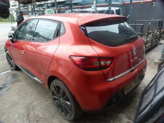 Renault Clio IV 900T Manual H4B - 2015 SPARESBOYZ STRIPPING FOR SPARES