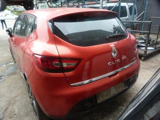 Renault Clio IV 900T Manual H4B - 2015 SPARESBOYZ STRIPPING FOR SPARES