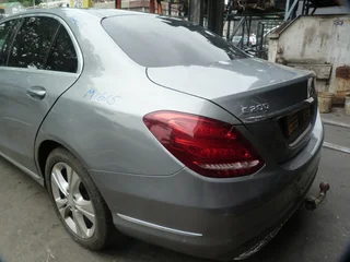Mercedes C200 W205 2.0 AT - 2014 SPARESBOYZ STRIPPING FOR SPARES