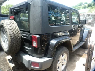 Jeep Wrangler CRD 2.8 AT - 2008 SPARESBOYZ STRIPPING FOR SPARES