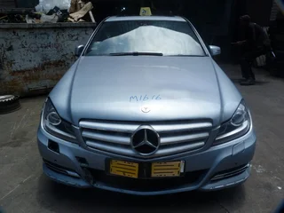 Mercedes C250 Cdi W204 2.5 At 271 - 2014 Sparesboyz Stripping For Spares