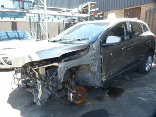 Renault Kadjar 1.2T Manual H5F - 2016 SPARESBOYZ STRIPPING FOR SPARES