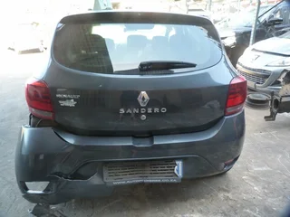 2019 Renault Sandero 900T Manual - SPARESBOYZ STRIPPING FOR SPARES