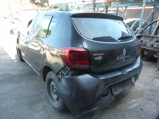 2019 Renault Sandero 900T Manual - SPARESBOYZ STRIPPING FOR SPARES