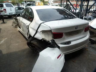 BMW 320i F30 2.0 AT B48 - 2017 SPARESBOYZ STRIPPING FOR SPARES