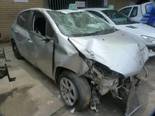 Peugeot 208 1.2 Manual 10B - 2014 SPARESBOYZ STRIPPING FOR SPARES