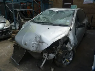 Peugeot 208 1.2 Manual 10b - 2014 Sparesboyz Stripping For Spares