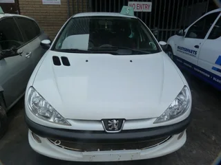 Peugeot 206 1.4 Hdi Diesel 10fd - 2006 Sparesboyz Stripping For Spares