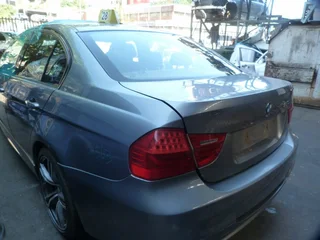 BMW 320i E90 2.0 Manual N46N - 2009 SPARESBOYZ STRIPPING FOR SPARES