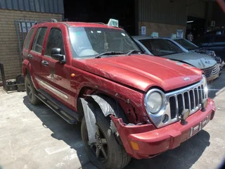 Jeep Cherokee CRD 2.8 AT - 2008 SPARESBOYZ STRIPPING FOR SPARES