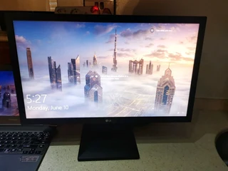 LG 22 mk400 h b 22&#34; full h d monitor wide 16:9 hdmi ips unused, still new x4 available