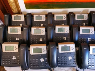 Yealink T23G IP Phone with 3 Lines Backlit LCD SIP-T23G Black