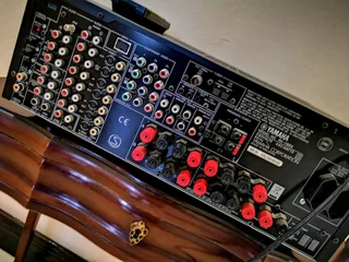 Yamaha RX V659 7.1 Channel 700 Watt Receiver