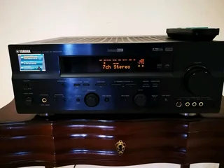 Yamaha RX V659 7.1 Channel 700 Watt Receiver