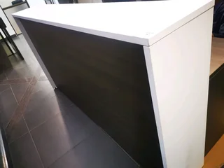 Reception desk in exceptional condition