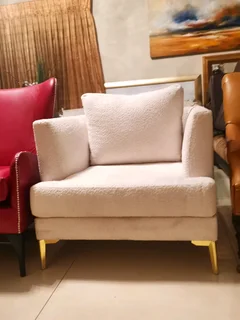 Stunning new design cream arm chair/sofa